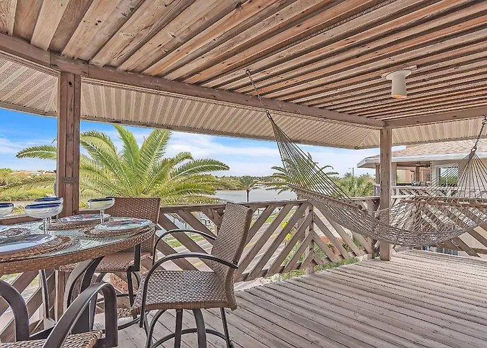 Cypress-n-sun B-3 Holiday home *
